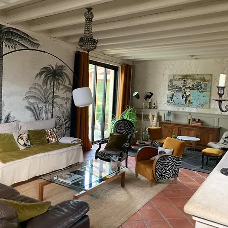 Villa Beautiful Stone House With Pool Salleboeuf
